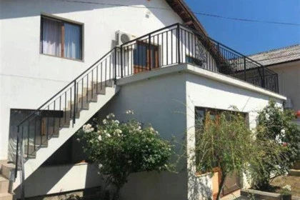 Vila Anir