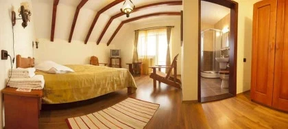 Camera_in_ansamblu.webp