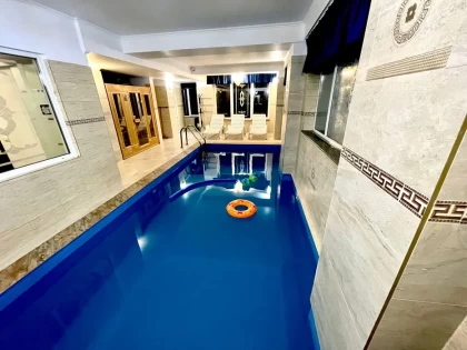piscina_interioara.webp