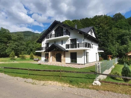 Casa_Montis.webp