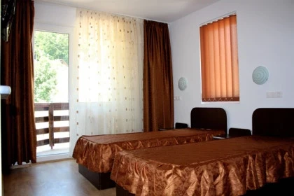 casa-stefan-sinaia_camera.webp