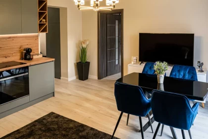 Apartament_modern_Dining.webp