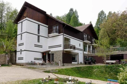 Pensiunea Glasul Pădurii