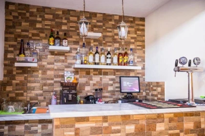 Bar.webp