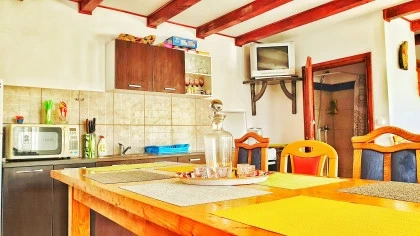 casa-bya-valea-doftanei-rezervari-directe-contact_051278077.webp