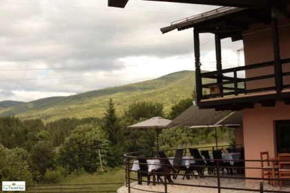 La Taverna Chalet Restaurant 60