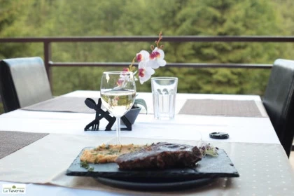 La Taverna Chalet Restaurant