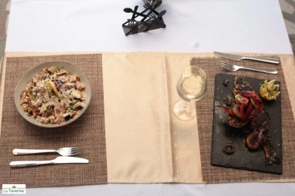 La Taverna Chalet Restaurant 1