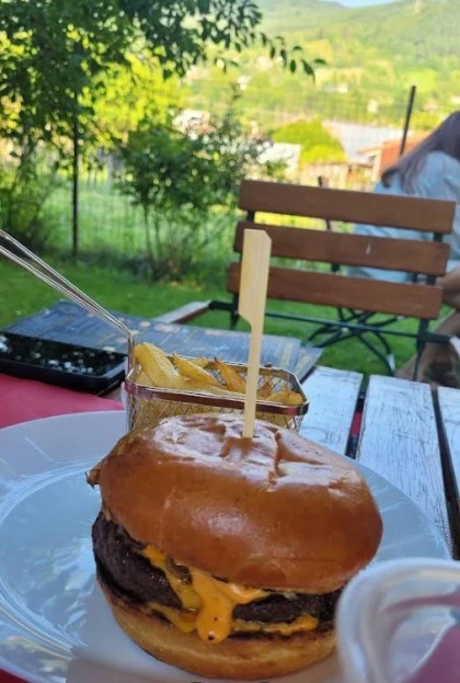 Karina garden burger
