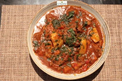 Gulas de vita  La Taverna Restaurant